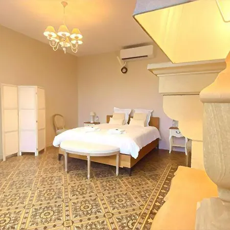 Le Manoir Du Monde *