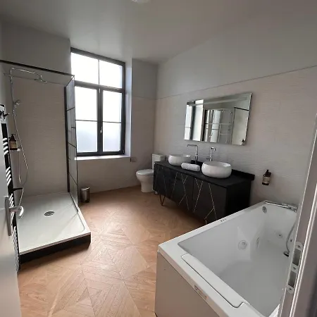 Hotel Le Manoir Du Monde