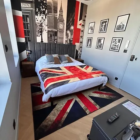 Hotel Le Manoir Du Monde *